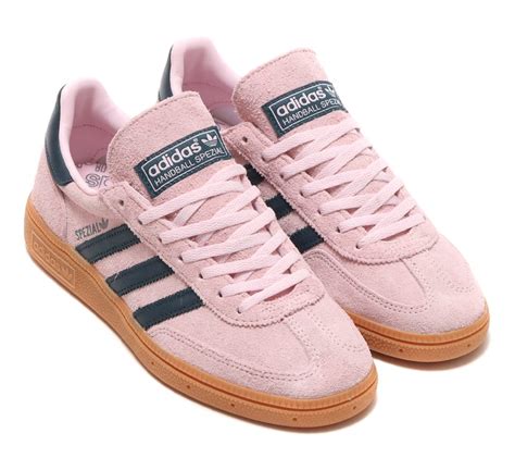 pink handball spezial